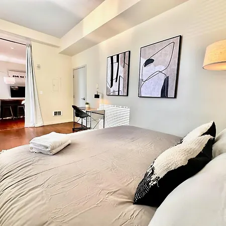 Charming Downtown Seattle Condo With Water Views Exterior photo